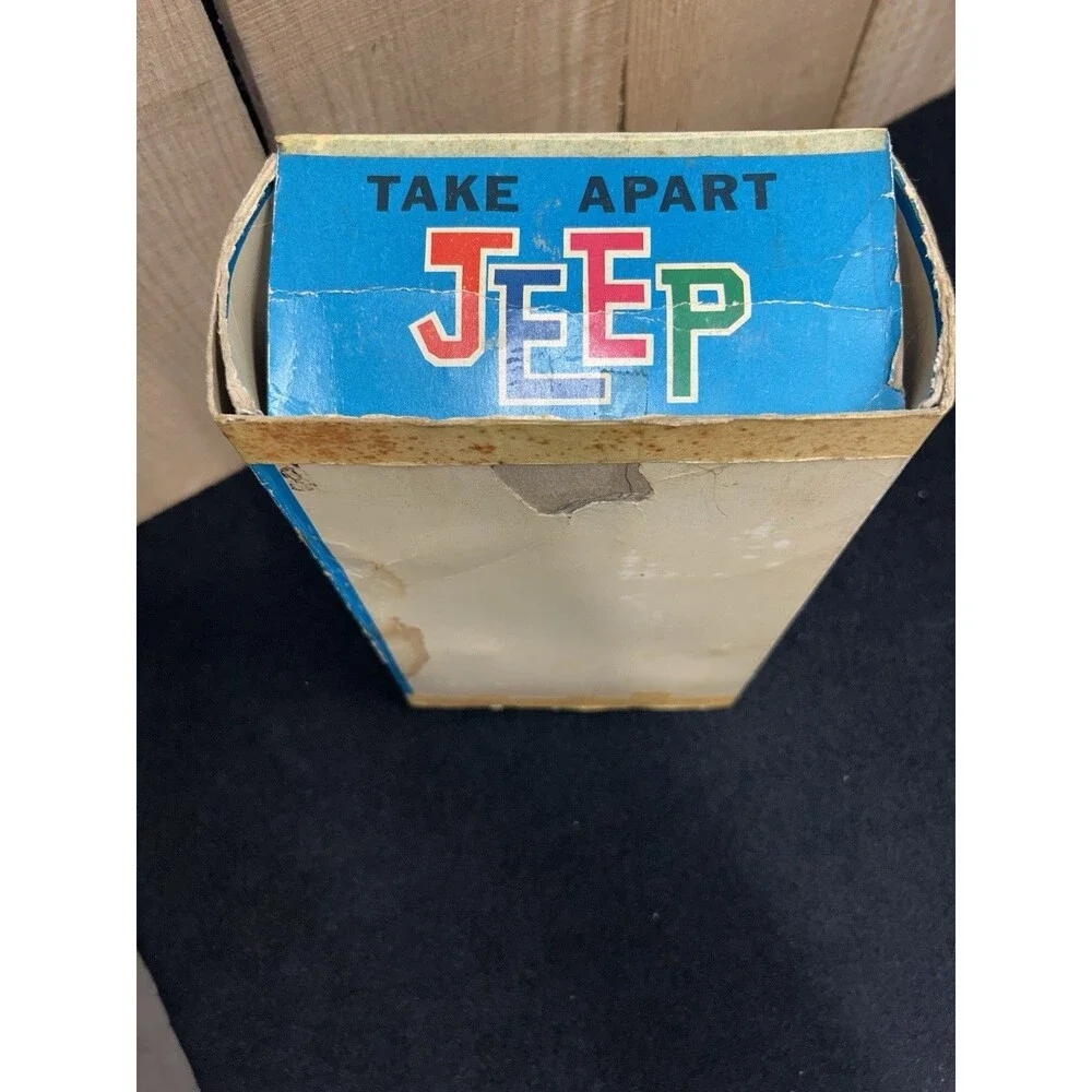 Vintage Wooden Happy Land Take Apart Jeep Nuts And Bolts Xtra Parts B-17